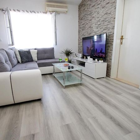 Apartment Toni Makarska Bagian luar foto