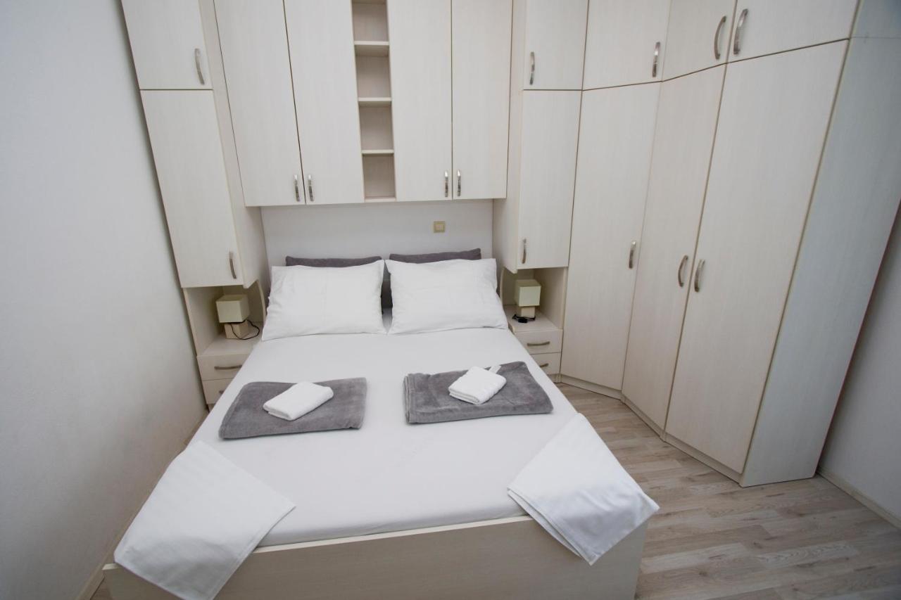 Apartment Toni Makarska Bagian luar foto
