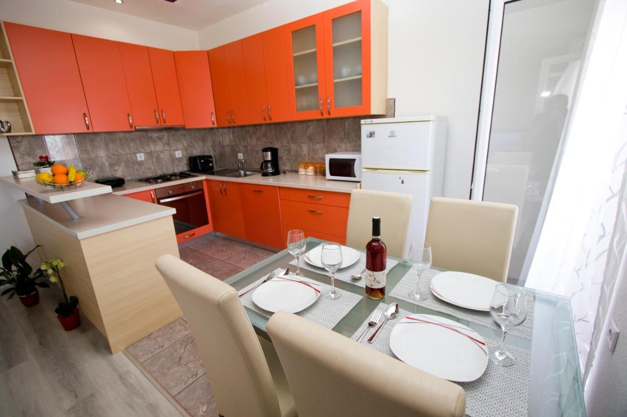 Apartment Toni Makarska Bagian luar foto