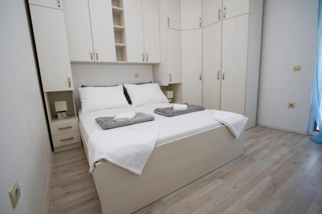 Apartment Toni Makarska Bagian luar foto