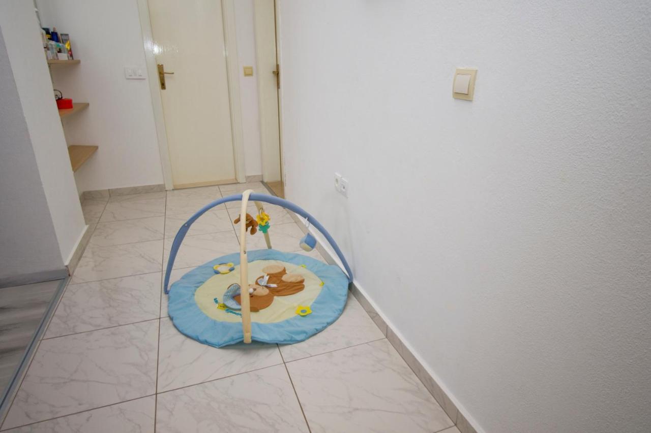Apartment Toni Makarska Bagian luar foto