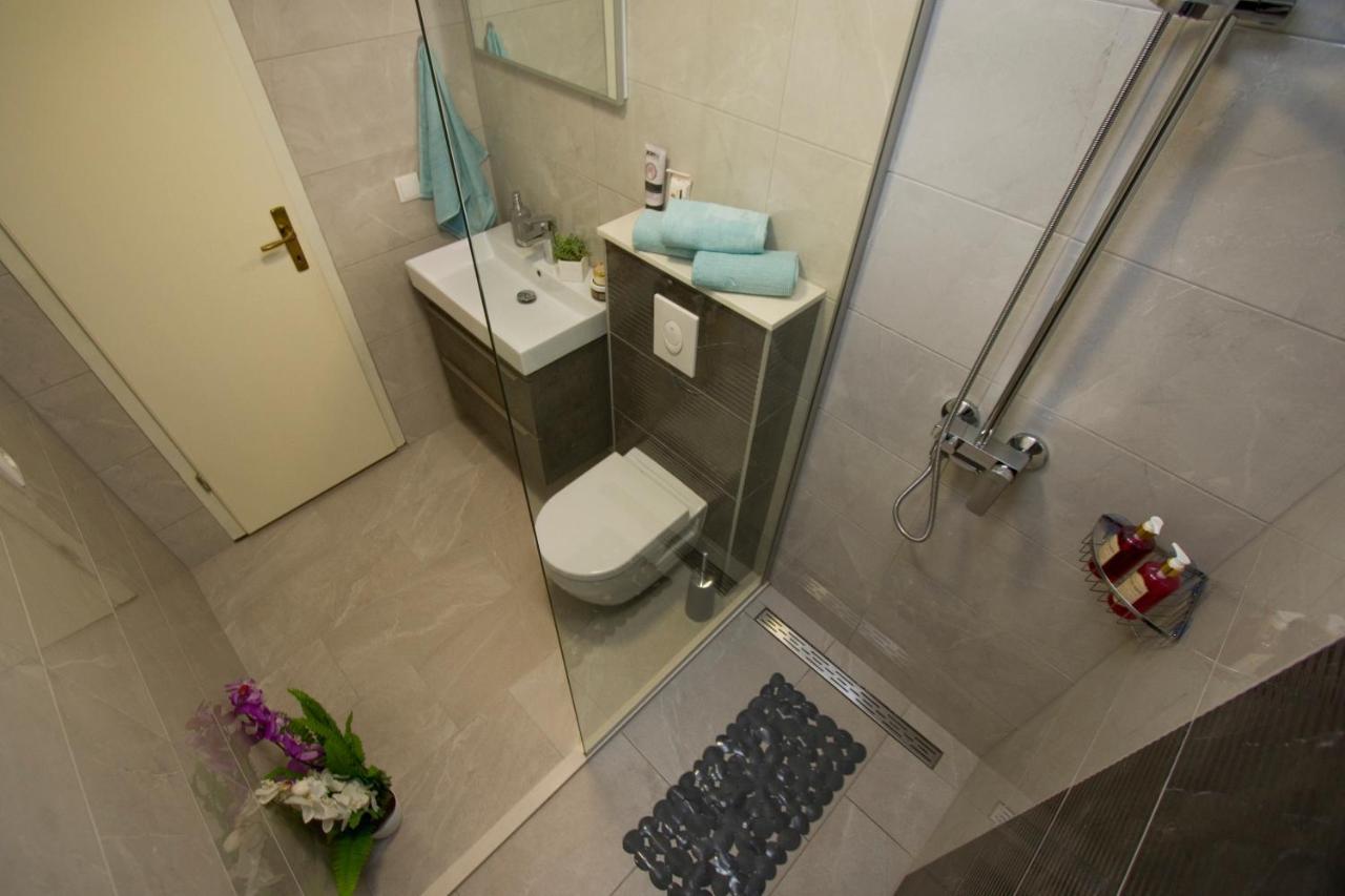 Apartment Toni Makarska Bagian luar foto