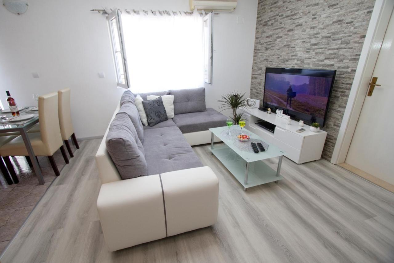 Apartment Toni Makarska Bagian luar foto